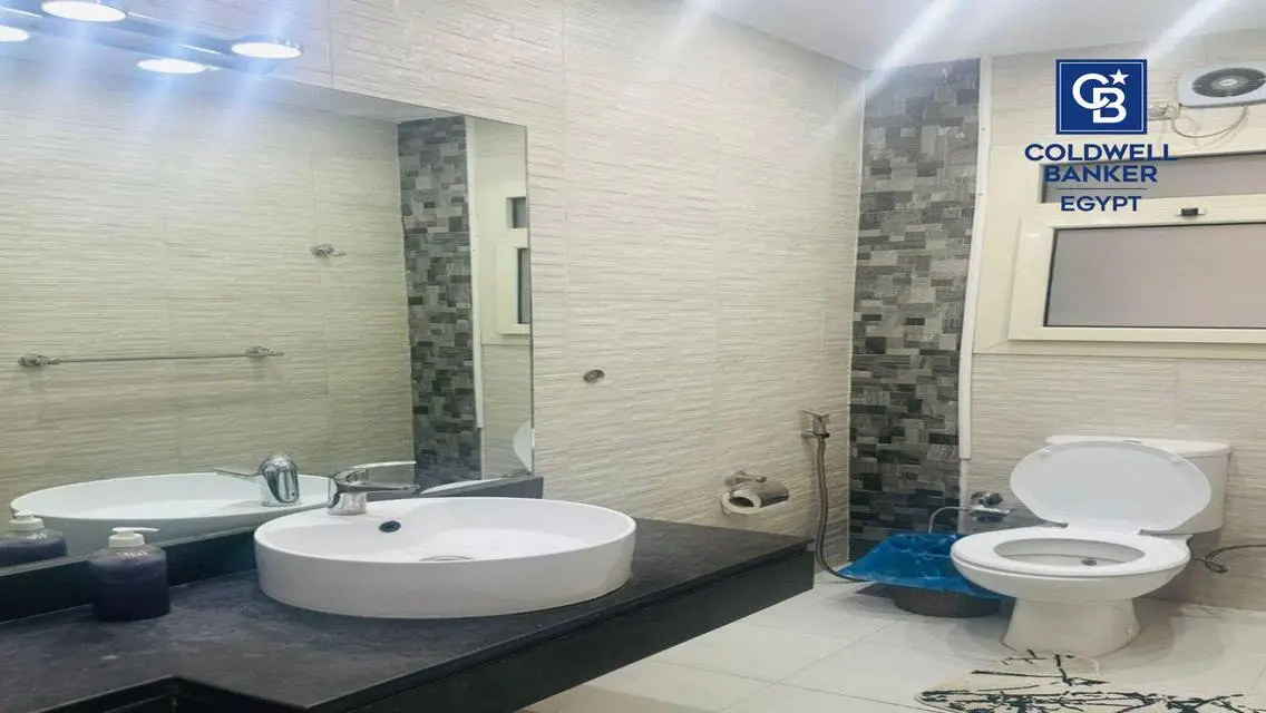 Luxury Apartment with Lake View | 60,000 EGP
