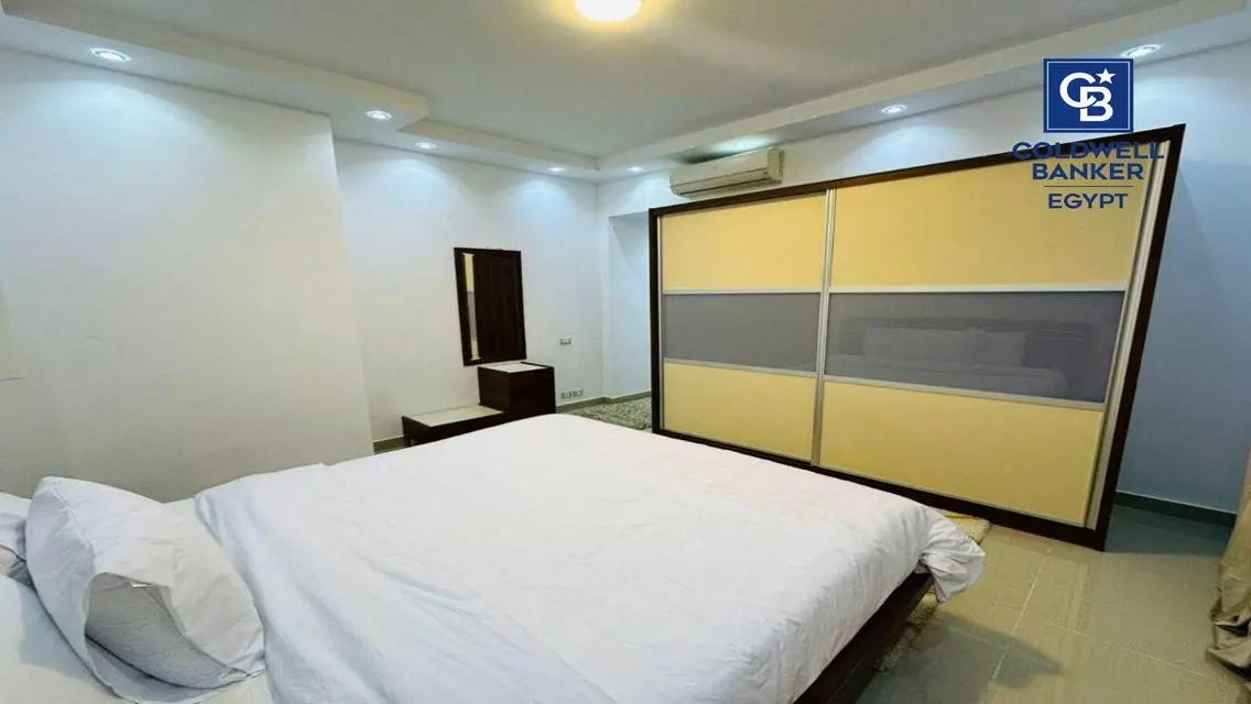 Luxury Apartment with Lake View | 60,000 EGP