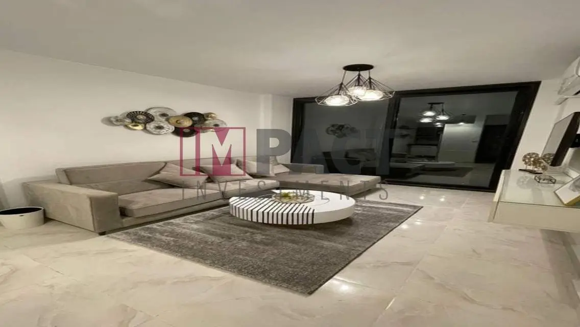 Stunning 3-Bedroom Apartment with Sea View