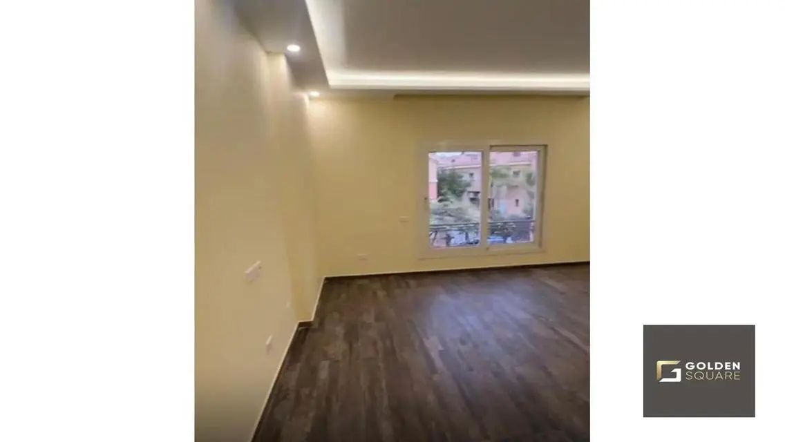 Twin House for Sale in Les Rois Bua - 400 sqm