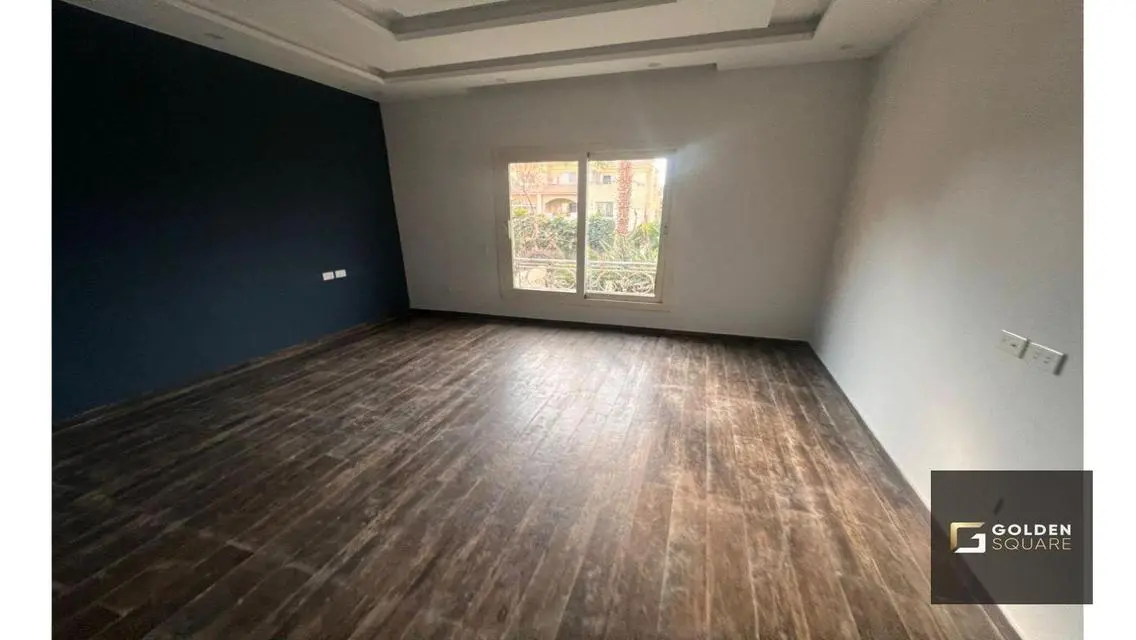 Twin House for Sale in Les Rois Bua - 400 sqm