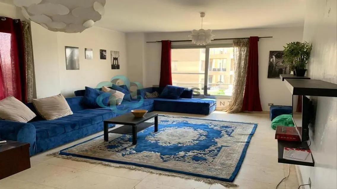 Luxury Apartment in Palm Parks - October