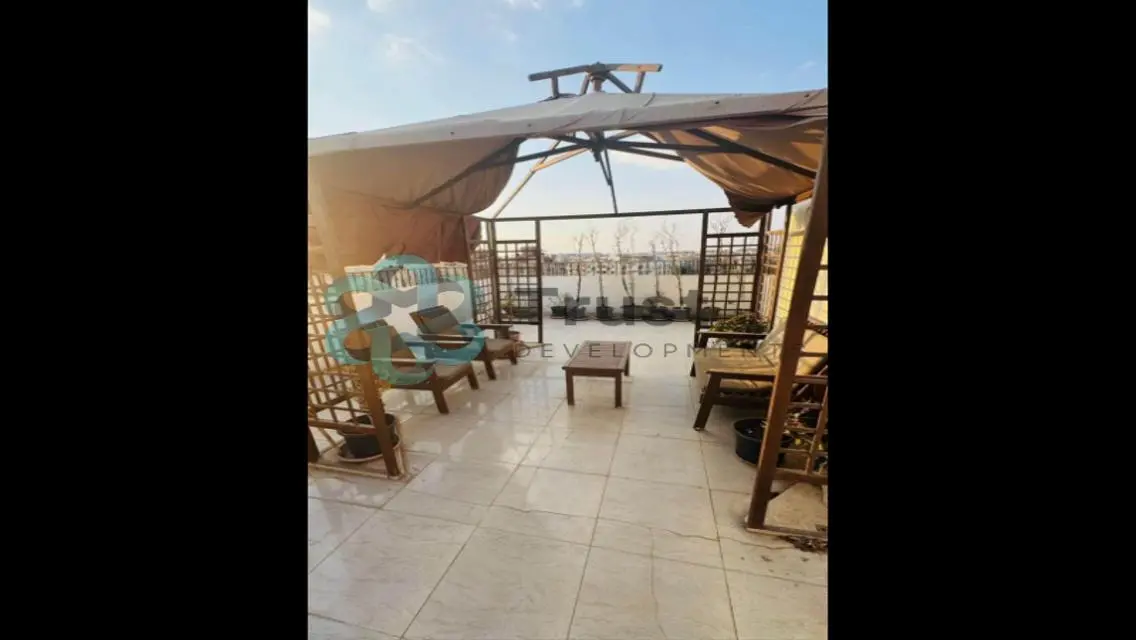 Luxurious Apartment for Sale with Lake View