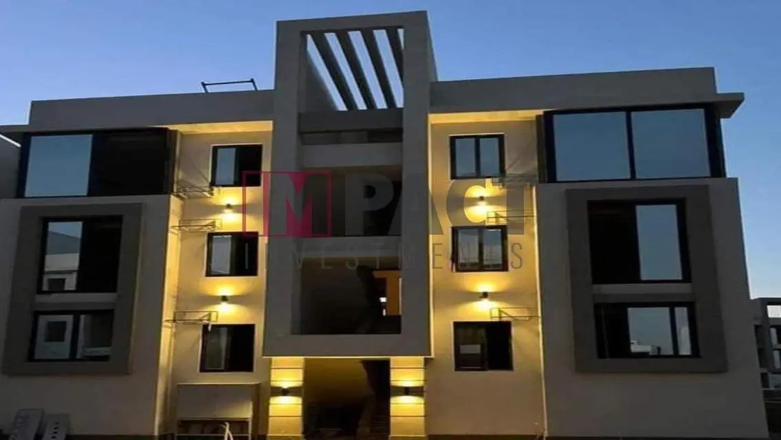 فيلا فاخرة للبيع مع جميع المرافق الفاخرة