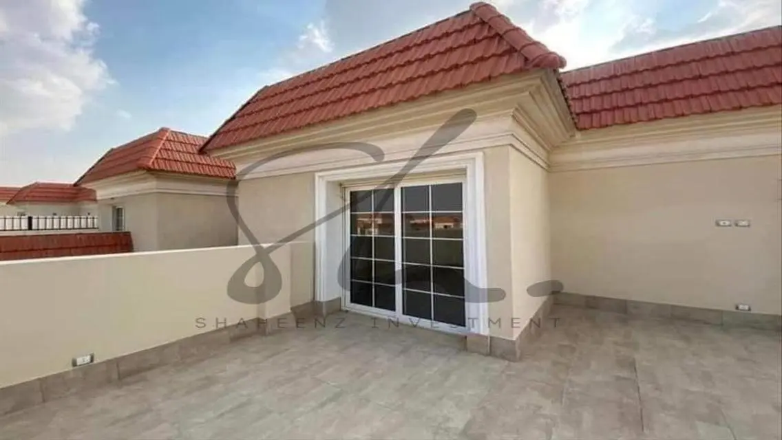 Luxury Villa with Private Garden and Pool in Prime Location