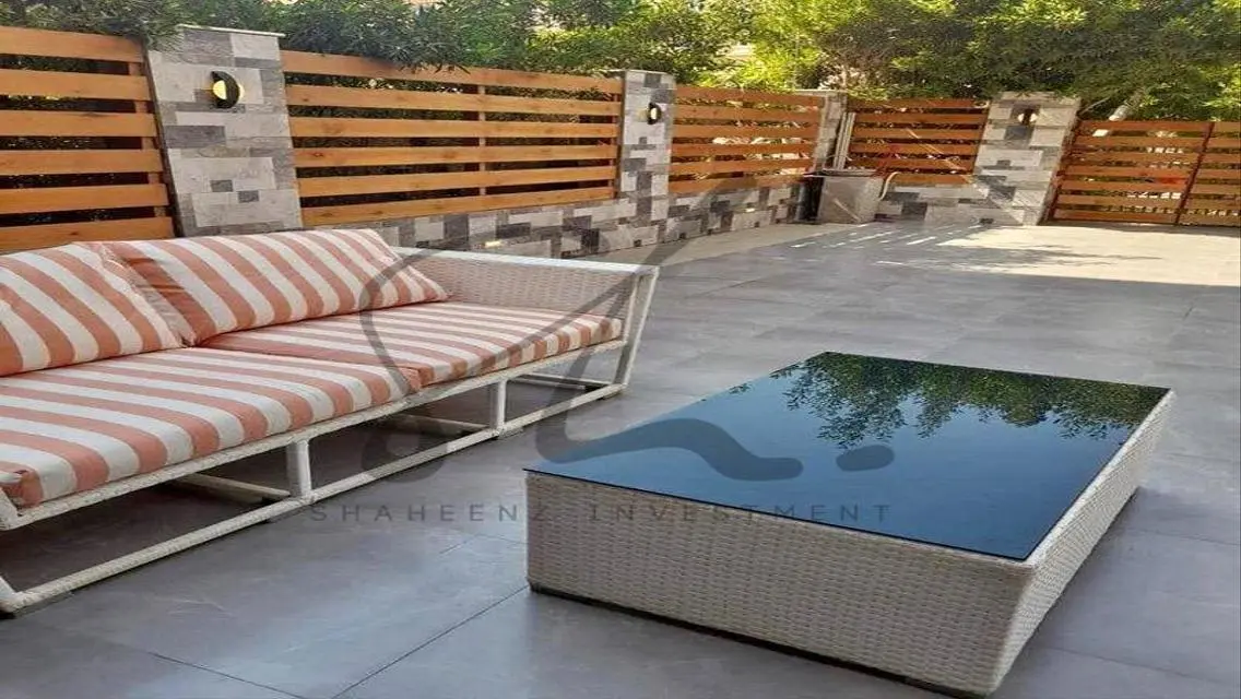 Luxury Villa with Private Garden and Pool in Prime Location