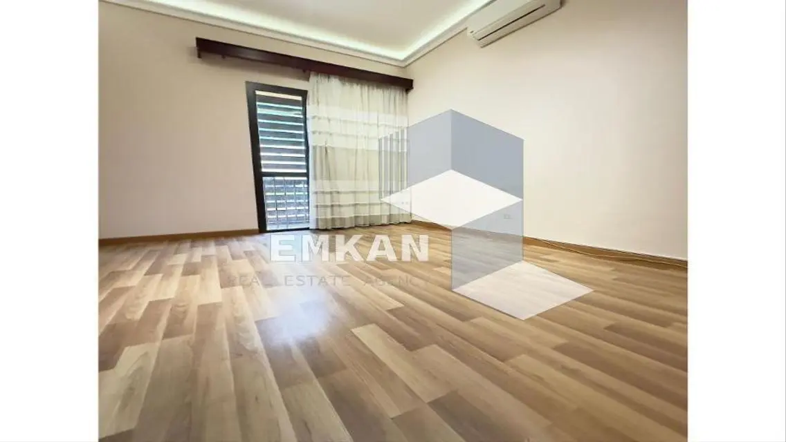 شقة فاخرة للبيع بتصميم عصري