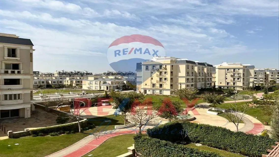 Luxurious Apartment with Spacious Living in the Heart of the City