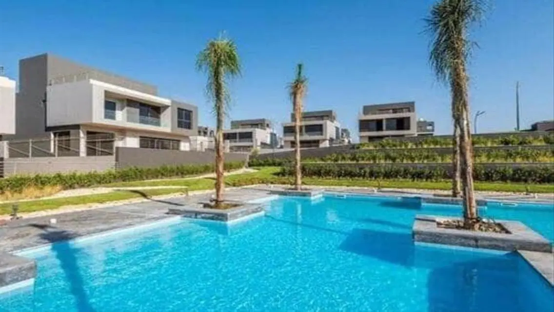 Luxurious House for Sale with Spacious Layout and Great Amenities