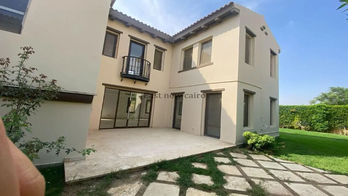 Luxury Villa for Sale at a Great Price in a Prime Location