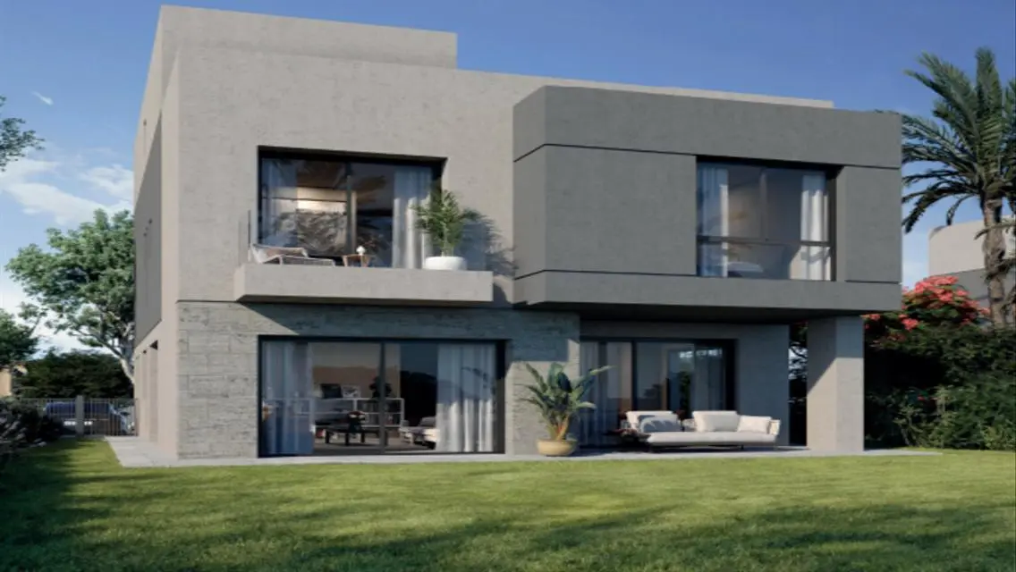 Luxurious 195 sqm Apartment with Pool and Stunning Views