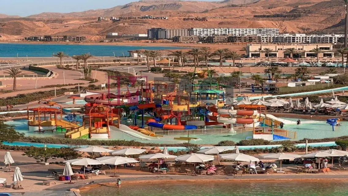 فيلا فاخرة للبيع بمساحة 520 متر