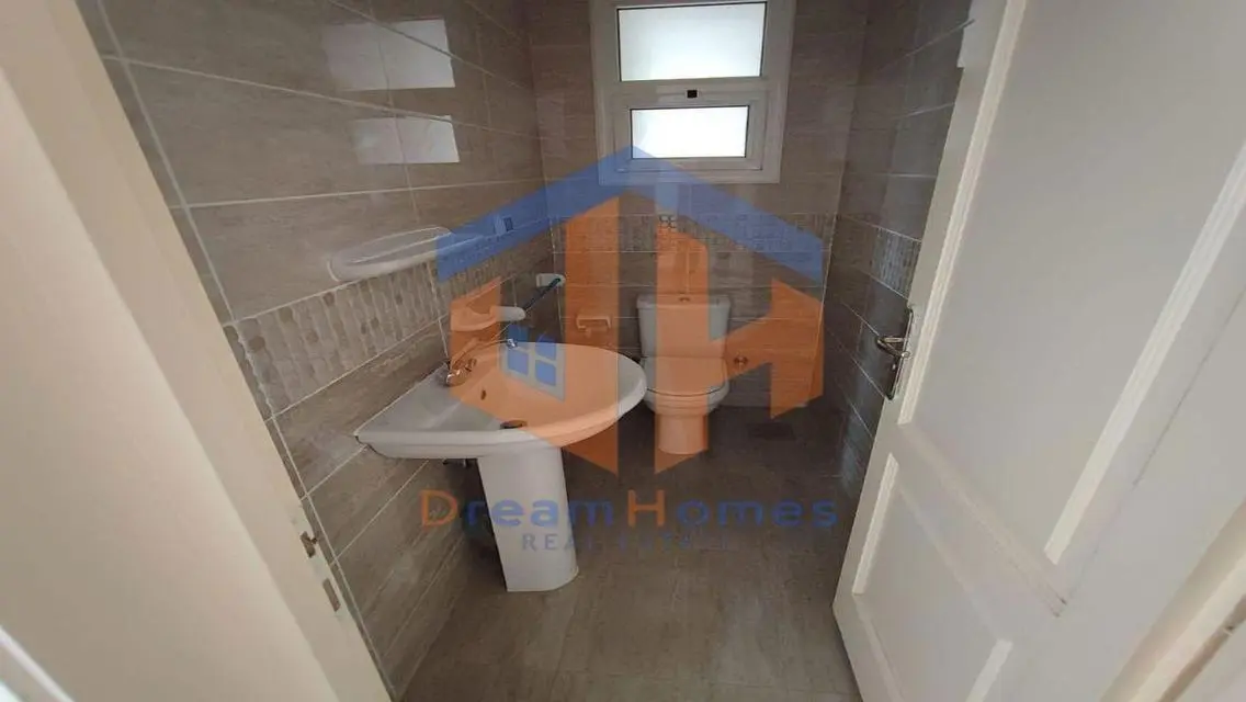 Stylish Apartment for Rent - B8