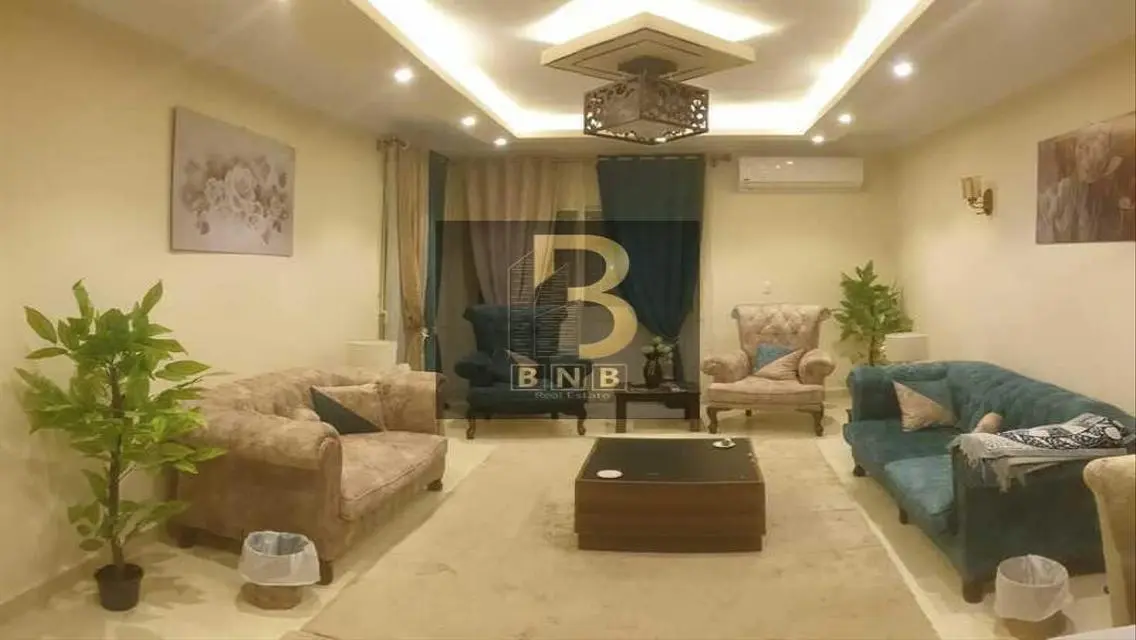 شقة فاخرة للإيجار بوسط المدينة