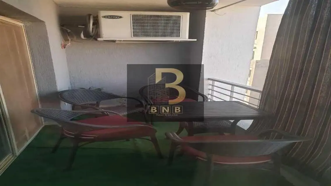 شقة فاخرة للإيجار بوسط المدينة