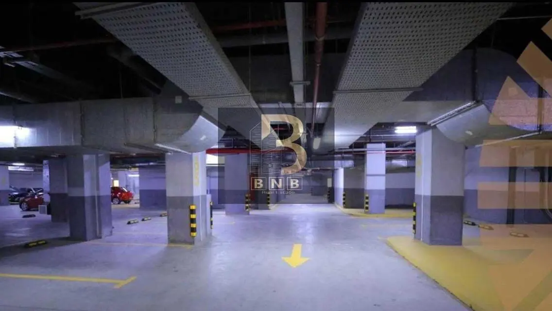 Investment Opportunity: Well-equipped Office in the City Center