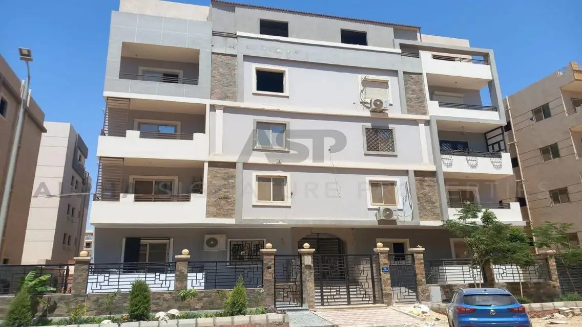 Luxury Apartment for Sale in New Cairo at 4,048,000 EGP