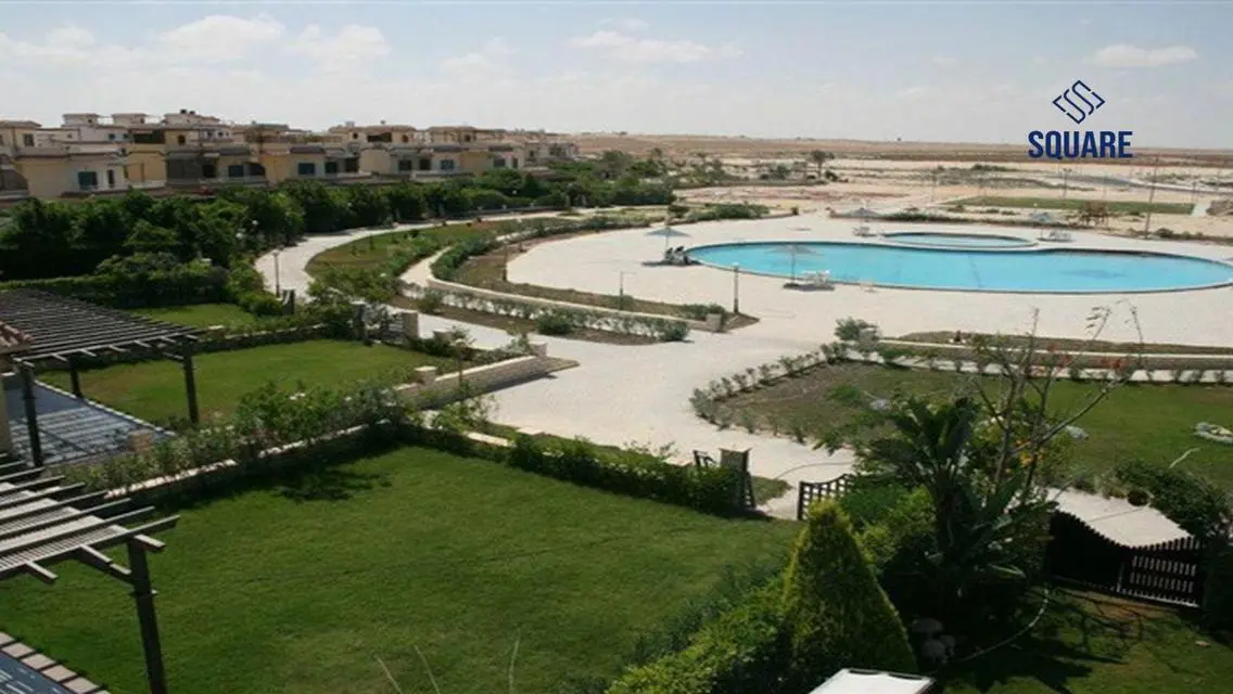 شقة فاخرة للبيع في بلايا غزالا باي