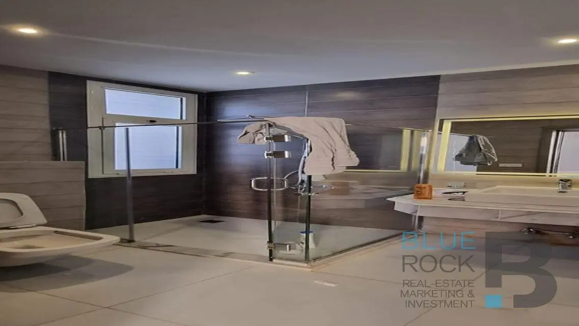 Luxurious Home with Private Garden and Shared Pool