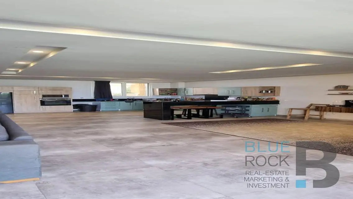 Luxurious Home with Private Garden and Shared Pool