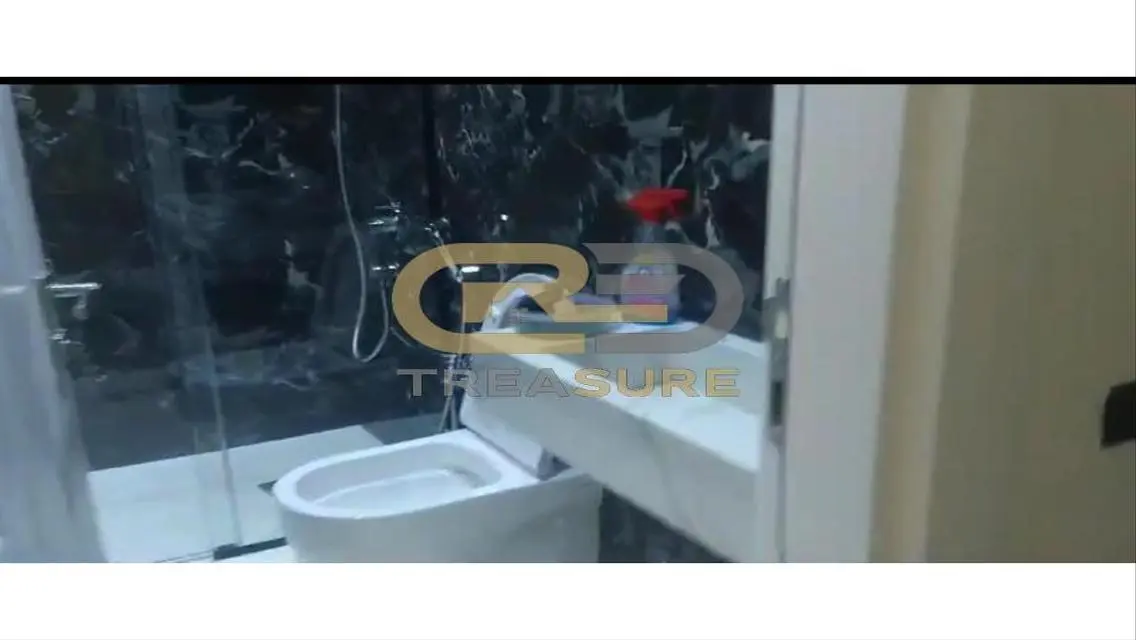 Spacious Apartment with Private Garden