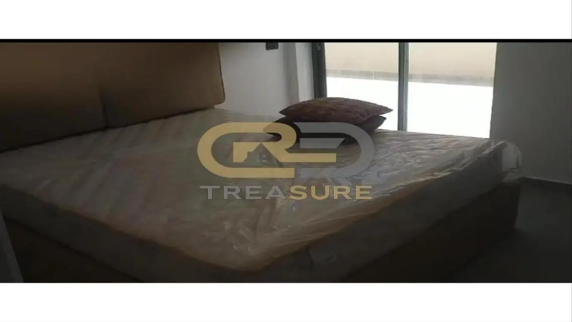 Spacious Apartment with Private Garden
