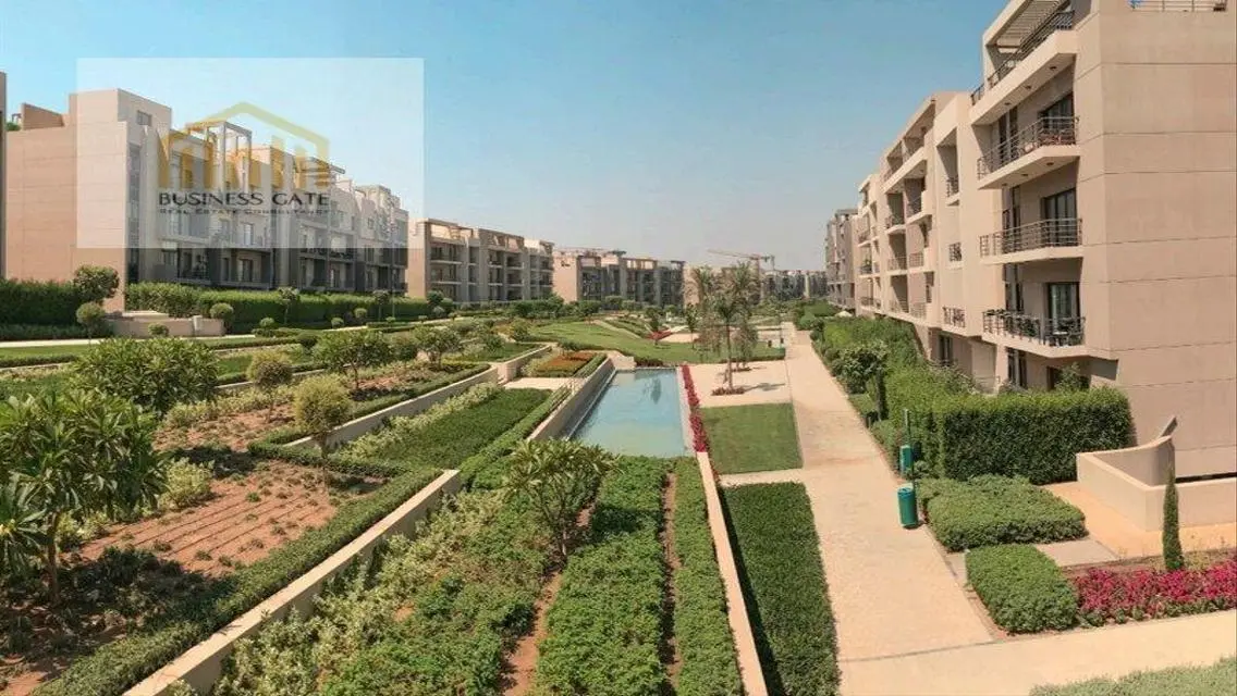 شقة جاهزة للسكن في كمبوند المراسم - 3 غرف نوم