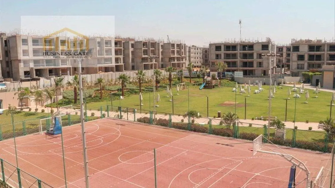 شقة جاهزة للسكن في كمبوند المراسم - 3 غرف نوم
