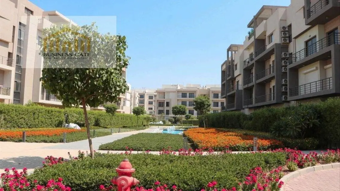 شقة جاهزة للسكن في كمبوند المراسم - 3 غرف نوم