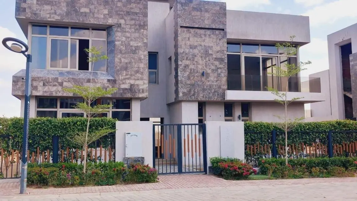 Luxury Villa for Sale at 8,600,000 EGP with Private Pool and Lake View