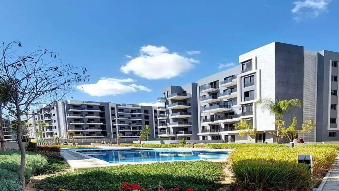Luxury Villa for Sale at 8,600,000 EGP with Private Pool and Lake View
