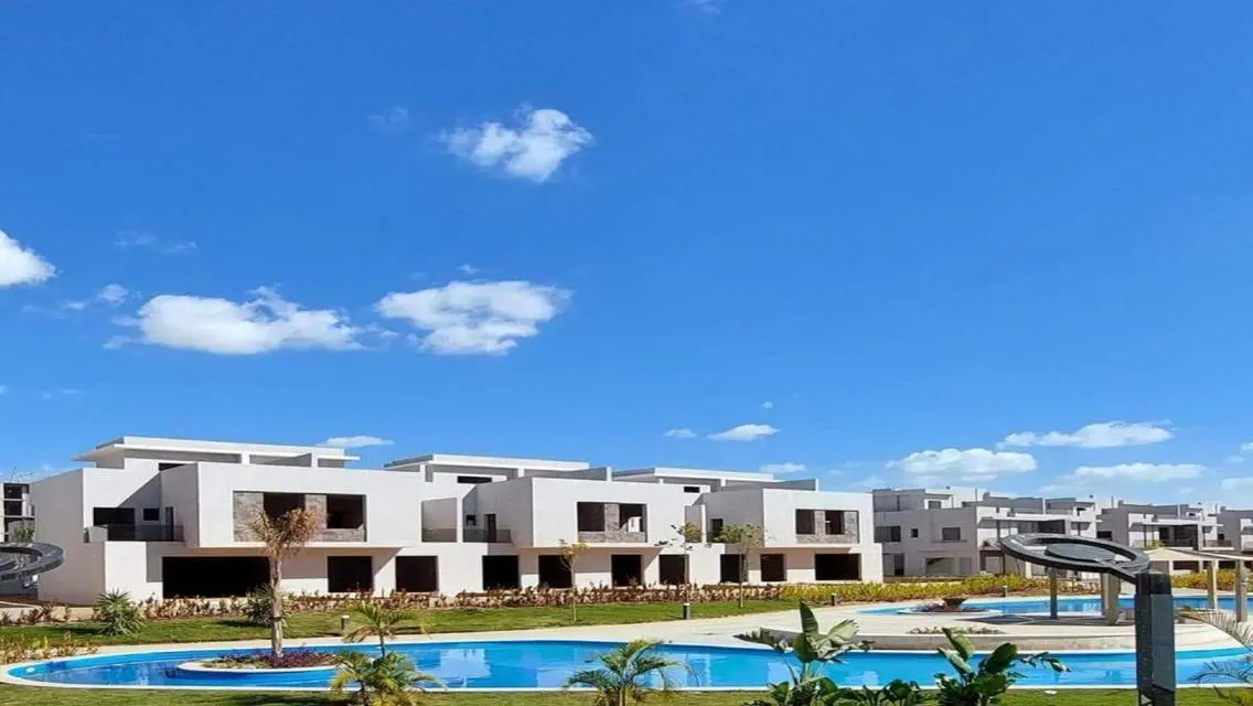 Luxury Villa for Sale at 8,600,000 EGP with Private Pool and Lake View