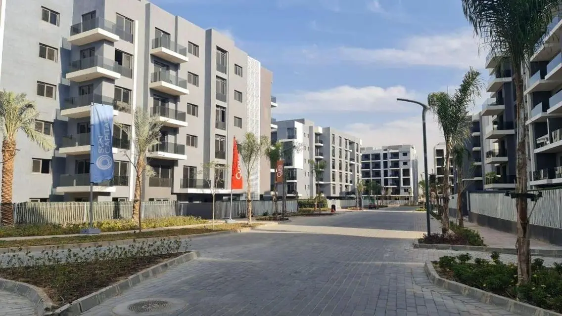 Luxury Villa for Sale at 8,600,000 EGP with Private Pool and Lake View
