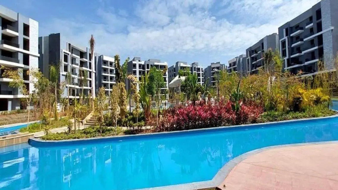 Luxury Villa for Sale at 8,600,000 EGP with Private Pool and Lake View