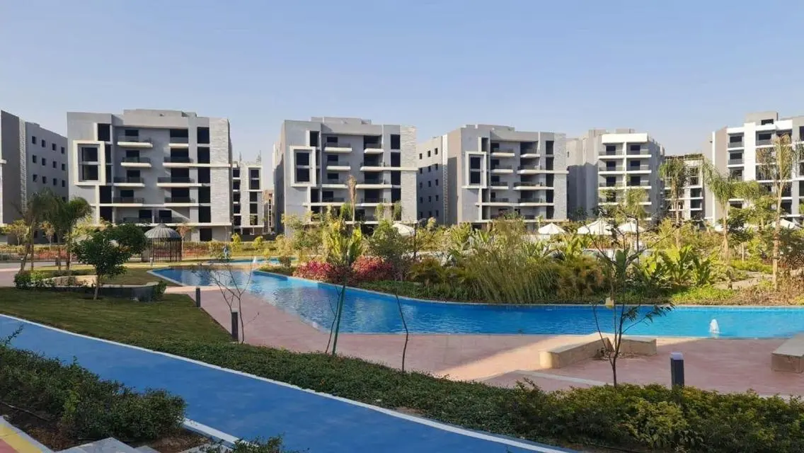Luxury Villa for Sale at 8,600,000 EGP with Private Pool and Lake View