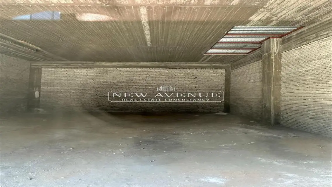 Luxury Property with Meeting Room - 18,000 Square Meters