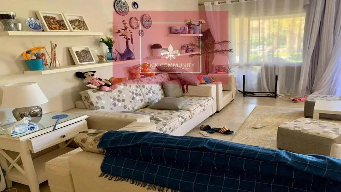 Luxury Villa for Sale with Private Garden and Pool