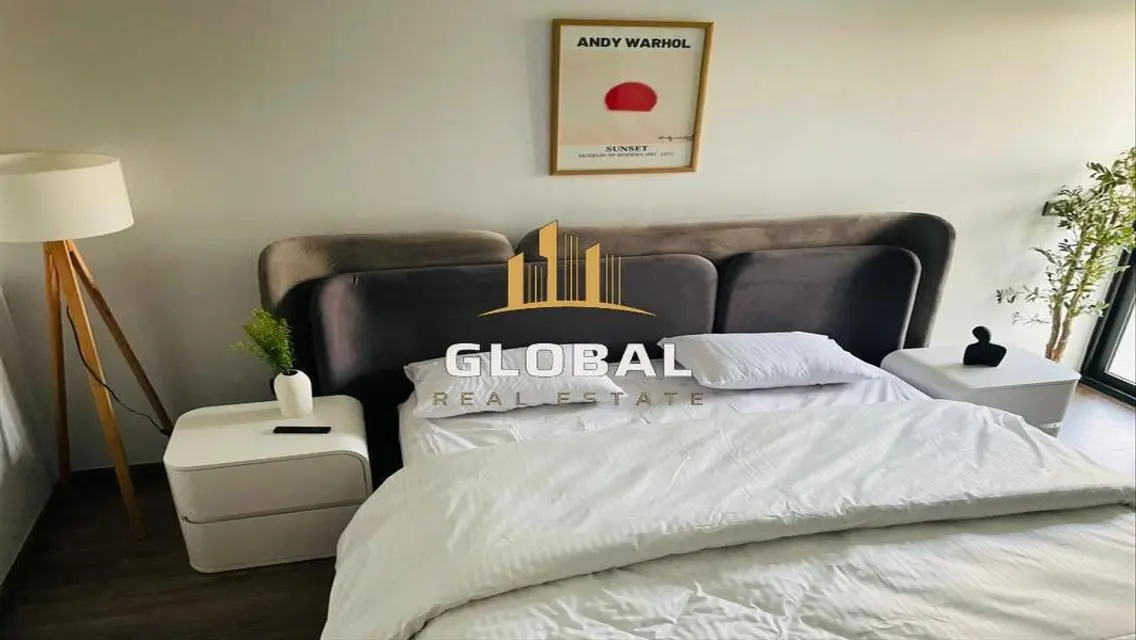Luxury Apartment in Code Villette - 84-1753-3-90
