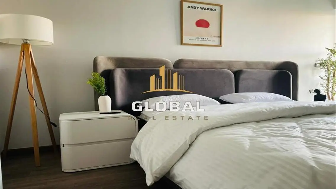 Luxury Apartment in Code Villette - 84-1753-3-90