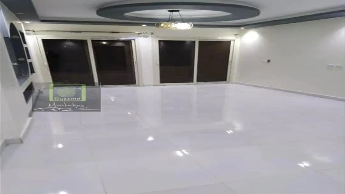 شقة فاخرة في قلب المدينة بمساحة 350 متر