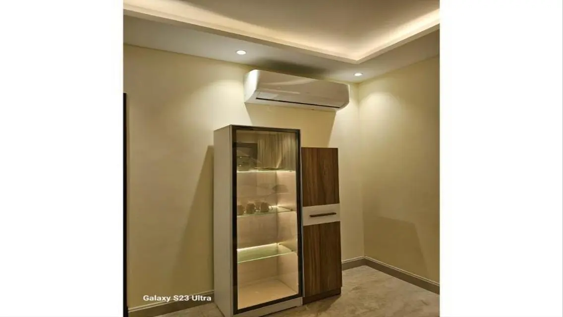 Luxury Apartment for Sale in Eastown - Comfort and Style
