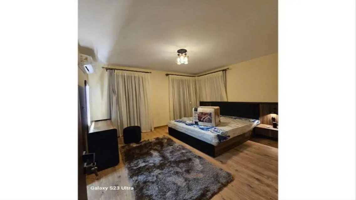 Luxury Apartment for Sale in Eastown - Comfort and Style