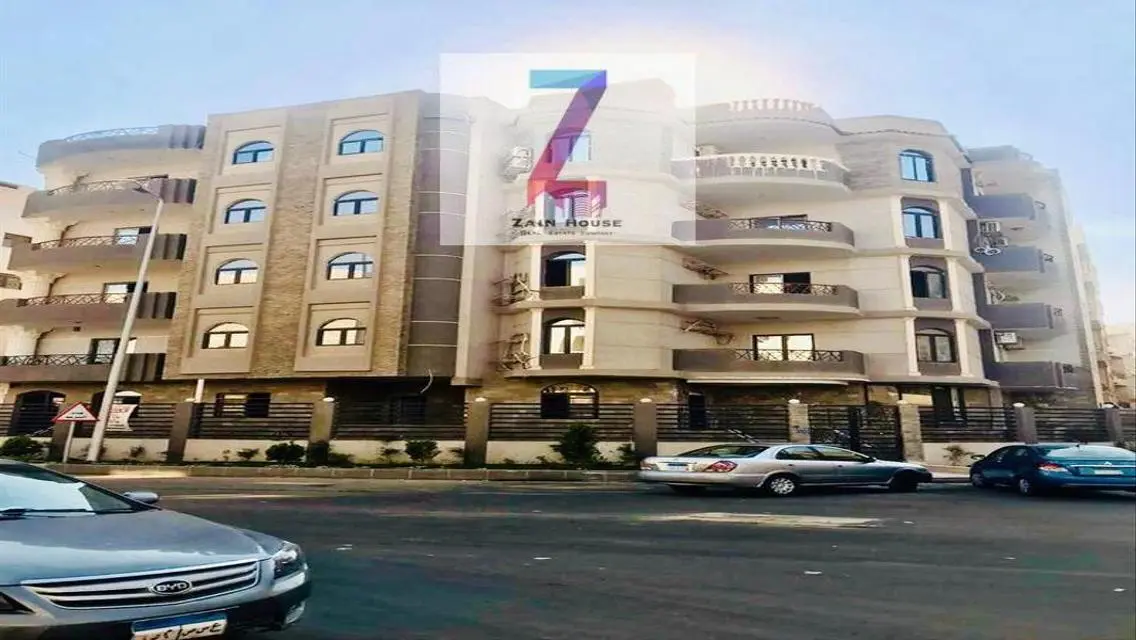 شقة مميزة للبيع مع شرفة
