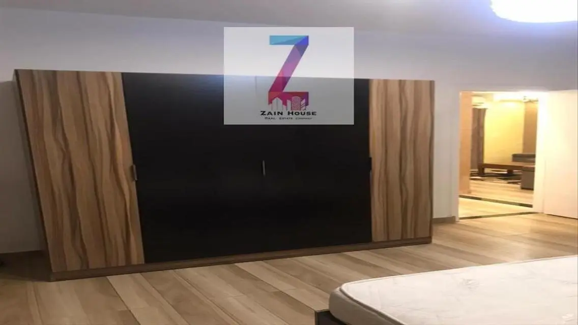 شقة مميزة للبيع مع شرفة
