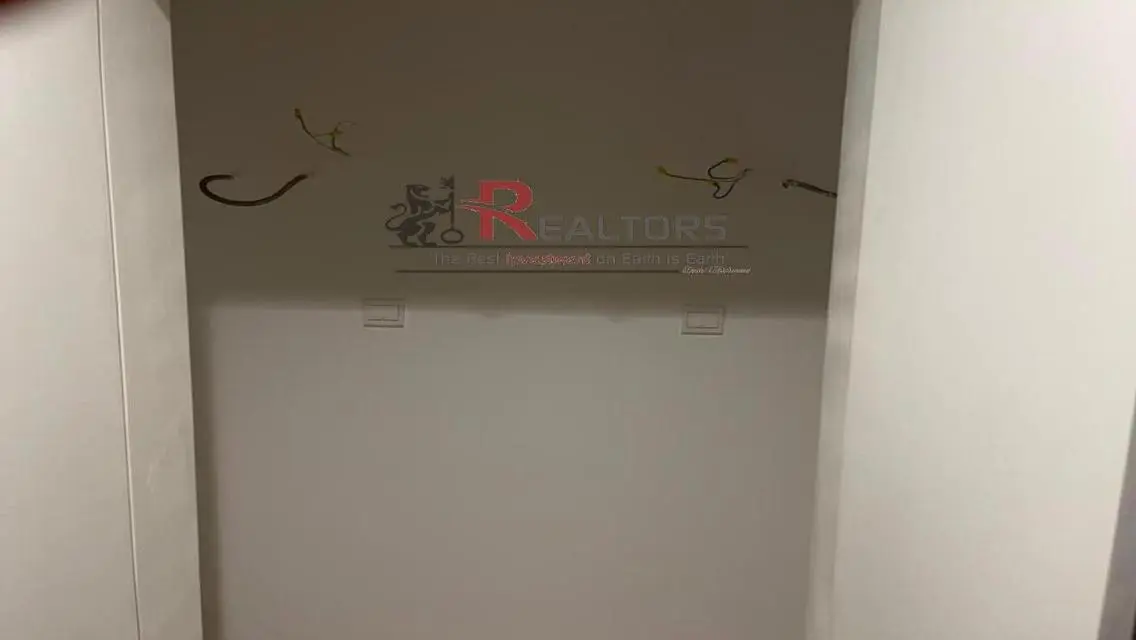شقة تطل على المسبح في القاهرة الجديدة
