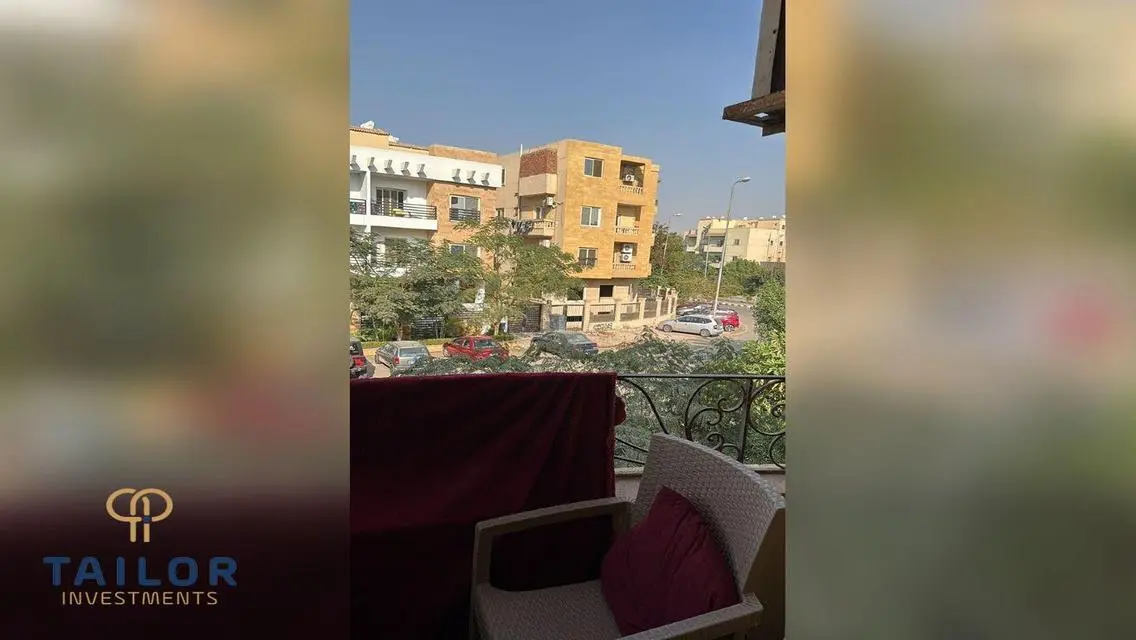 شقة فاخرة بمساحة 220 متر للبيع