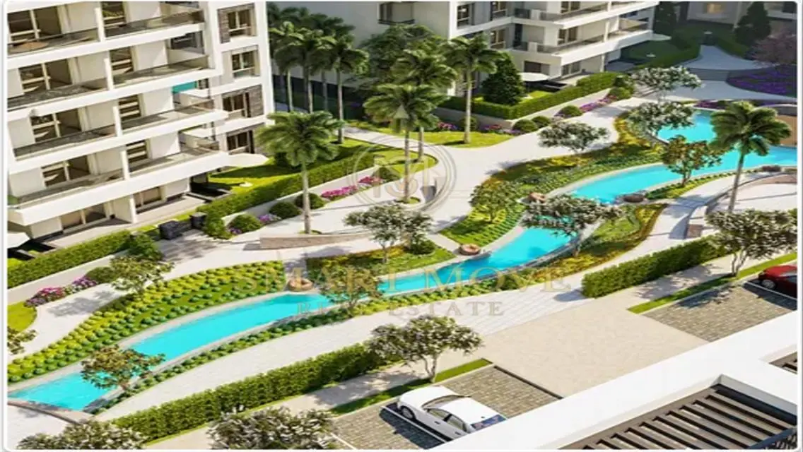 Luxury Apartment with Spacious Garden