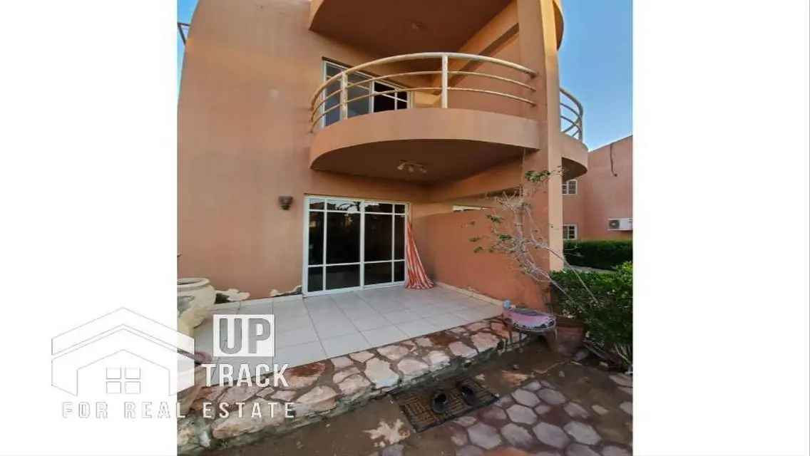 Luxurious Villa for Sale with 180 Square Meters