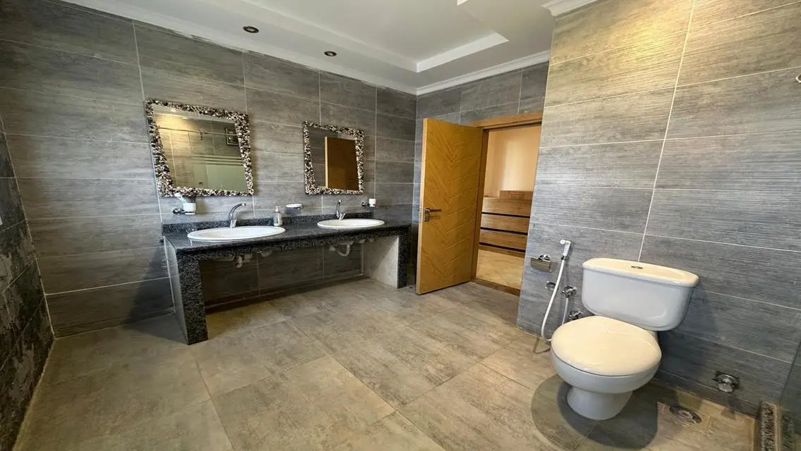 Luxury Apartment for Sale with 3500 sqm and Premium Amenities