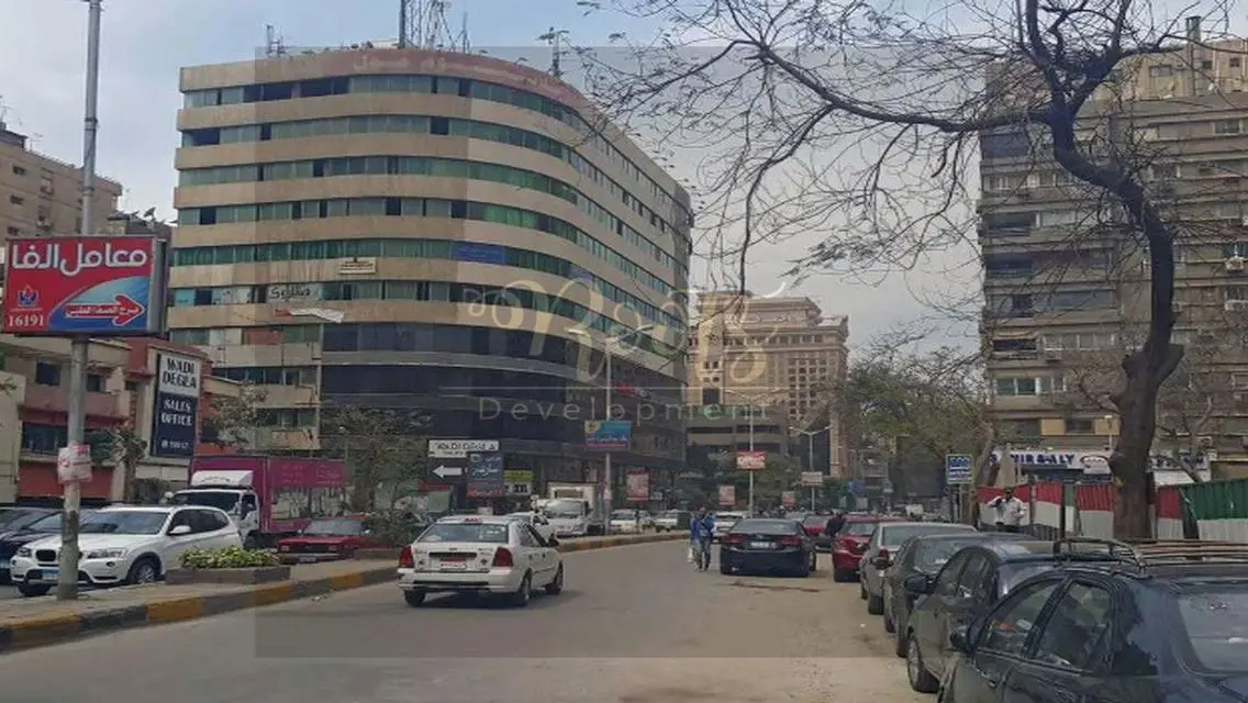 شقة مميزة بمساحة 180 متر للبيع